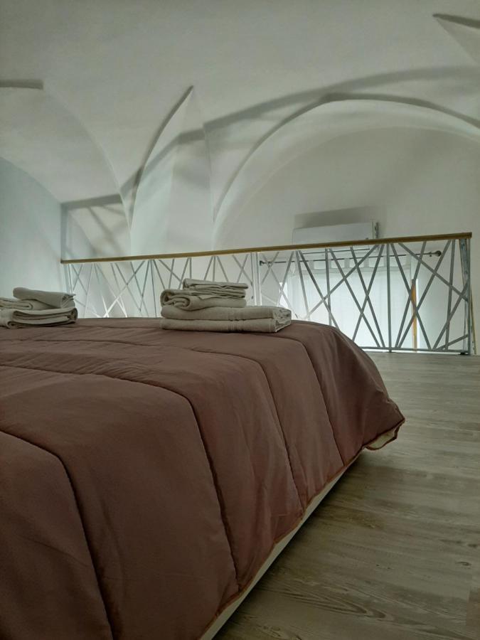 Bed Casa Vacanza Via Gallipoli - Corte Bari Brindisi Exterior foto