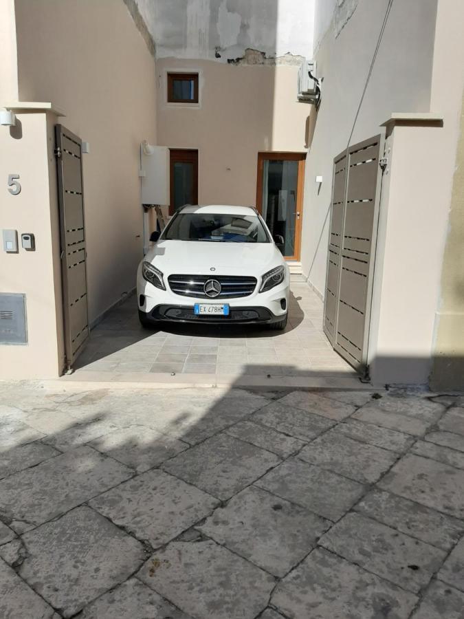 Bed Casa Vacanza Via Gallipoli - Corte Bari Brindisi Exterior foto