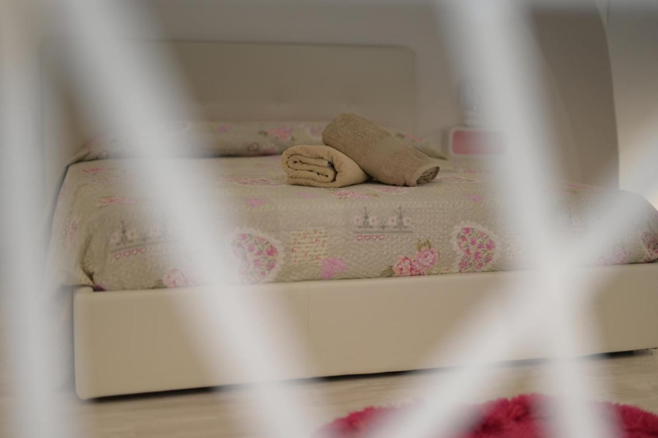 Bed Casa Vacanza Via Gallipoli - Corte Bari Brindisi Exterior foto