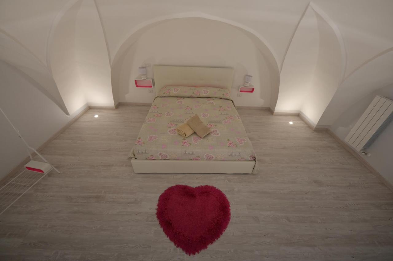 Bed Casa Vacanza Via Gallipoli - Corte Bari Brindisi Exterior foto