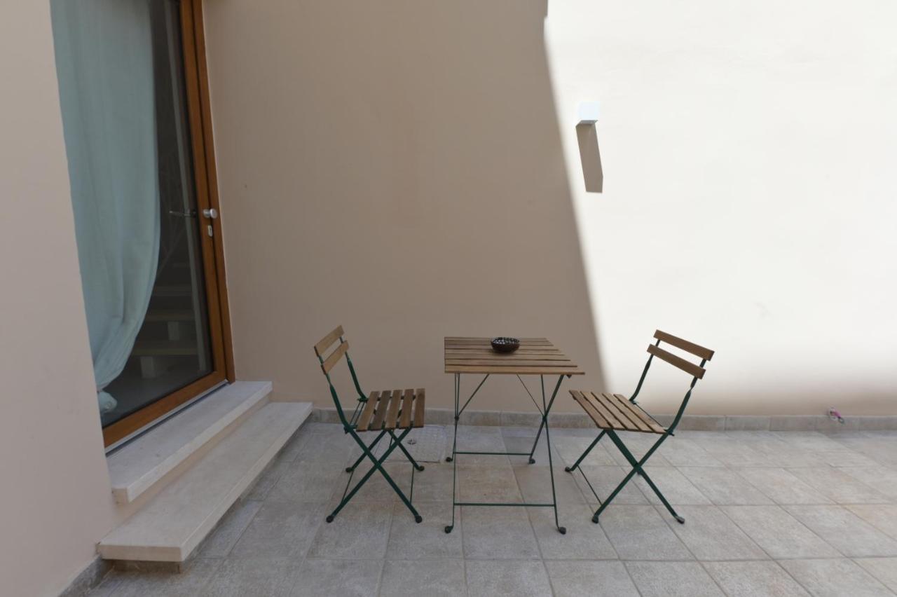 Bed Casa Vacanza Via Gallipoli - Corte Bari Brindisi Exterior foto
